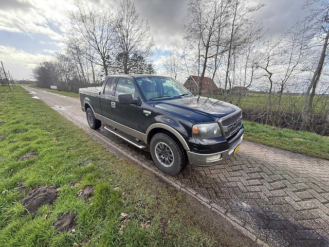 Ford - 2004 - f150 - - personenauto - afbeelding 3 van  6