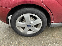 Ford - 2004 - focus - personenauto (11-pt-rl) - afbeelding 10 van  23