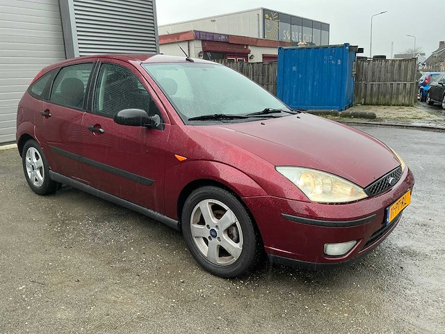 Ford - 2004 - focus - personenauto (11-pt-rl) - afbeelding 17 van  23