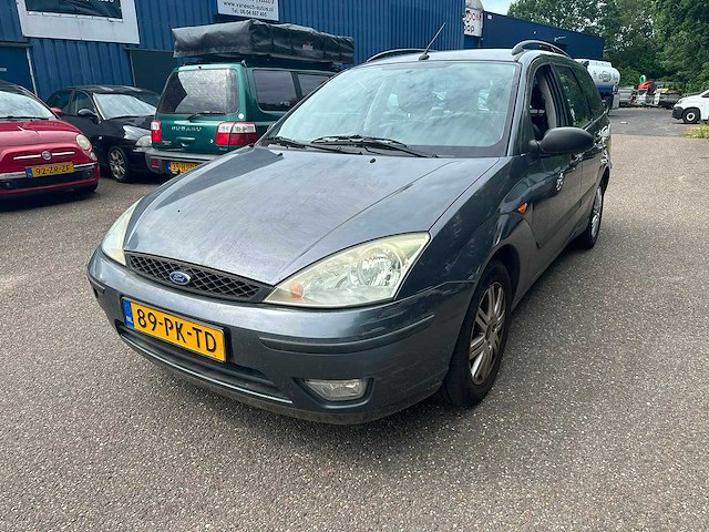Ford - 2004 - focus wagon - 1.6-16v futura - 89-pk-td - afbeelding 1 van  12