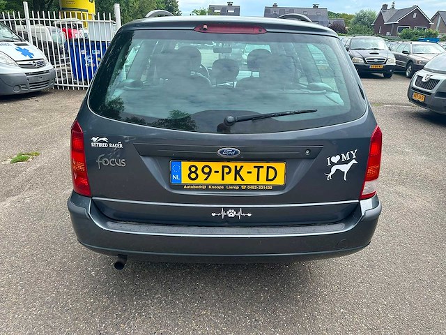 Ford - 2004 - focus wagon - 1.6-16v futura - 89-pk-td - afbeelding 6 van  12