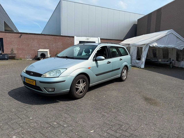 Ford - 2004 - focus wagon - 1.6-16v trend automaat - 14-nn-rt - afbeelding 1 van  11
