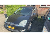 Ford - 2005 - fiesta - 1.3 futura - 66-rl-xp - afbeelding 1 van  7