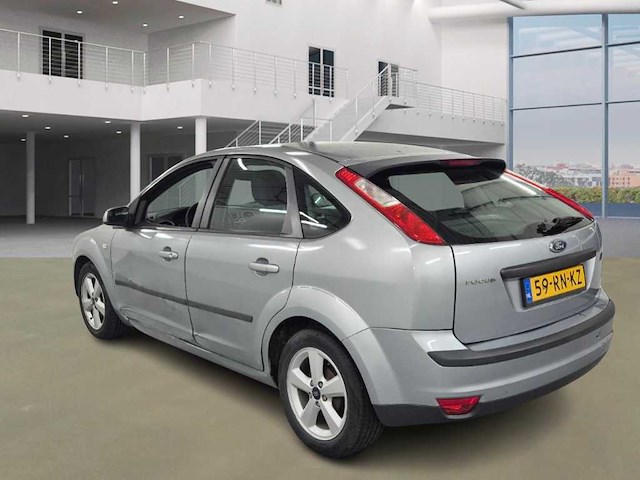 Ford - 2005 - focus - 1.6-16v first ed. - personenauto - afbeelding 5 van  12