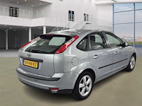 Ford - 2005 - focus - 1.6-16v first ed. - personenauto - afbeelding 6 van  12