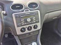 Ford - 2005 - focus - personenauto - afbeelding 5 van  16