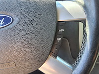 Ford - 2005 - focus - personenauto - afbeelding 7 van  16