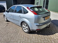 Ford - 2005 - focus - personenauto - afbeelding 11 van  16