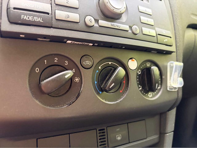 Ford - 2006 - focus - personenauto - afbeelding 3 van  13