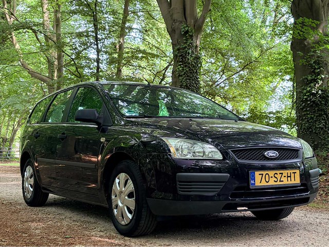 Ford - 2006 - focus - personenauto - afbeelding 11 van  13
