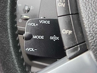 Ford - 2006 - focus c-max - 1.6-16v futura - 97-tk-zj - personenauto - afbeelding 10 van  22