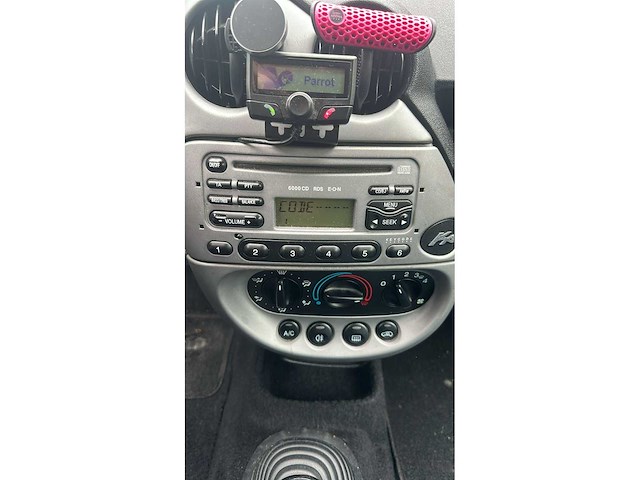 Ford - 2006 - ka - 1.3 futura - 42-tb-lk - afbeelding 2 van  10