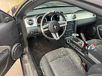 Ford - 2006 - mustang - v6 157 kw - personenauto - afbeelding 4 van  5