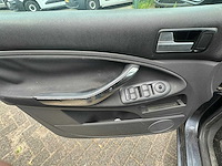 Ford - 2007 - c-max - 1.8-16v titanium - 56-zb-kv - afbeelding 2 van  17