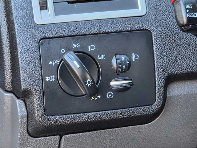 Ford - 2007 - focus c-max - 1.6-16v futura - 44-xd-ts - afbeelding 14 van  24