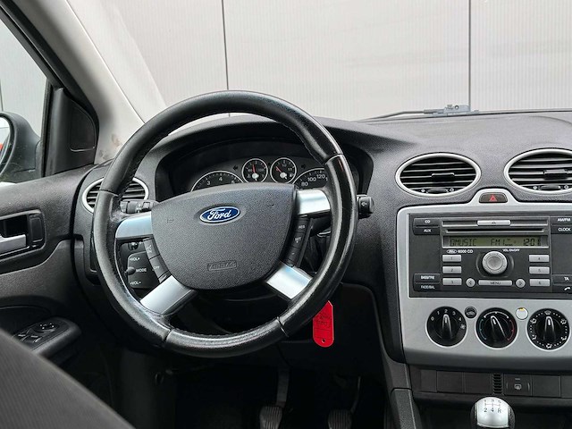 Ford - 2007 - focus wagon - 1.6-16v trend - 34-tr-nt - afbeelding 16 van  16