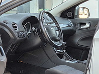 Ford - 2008 - mondeo - 2.3-16v ghia - personenauto - 19-zs-jf - afbeelding 18 van  21
