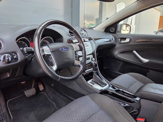 Ford - 2008 - mondeo - 2.3-16v ghia - personenauto - 19-zs-jf - afbeelding 19 van  21