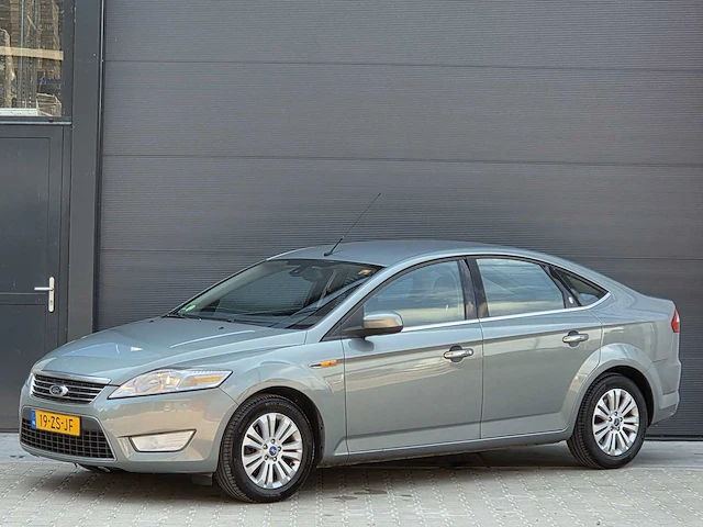 Ford - 2008 - mondeo - 2.3-16v ghia - personenauto - 19-zs-jf - afbeelding 1 van  21