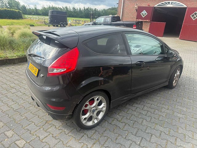 Ford - 2009 - fiesta - 1.6 ghia - personenauto - afbeelding 1 van  6