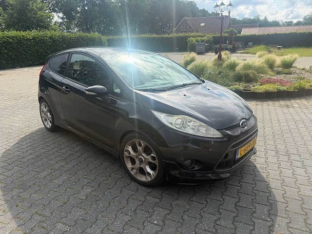 Ford - 2009 - fiesta - 1.6 ghia - personenauto - afbeelding 4 van  6