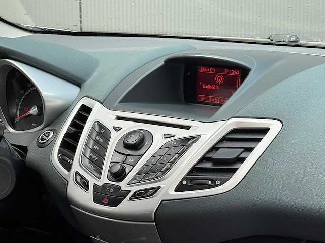 Ford - 2010 - fiesta - 1.6 tdci ghia - z-315-bt - afbeelding 3 van  11
