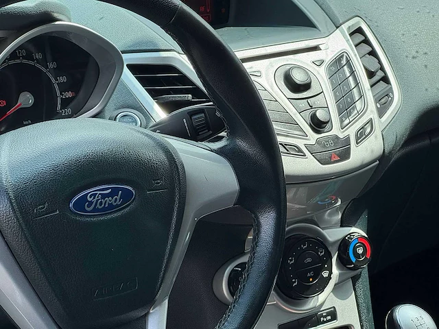 Ford - 2010 - fiesta - 1.6 tdci ghia - z-315-bt - afbeelding 15 van  15