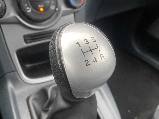 Ford - 2010 - fiesta - duits - personenauto - afbeelding 3 van  23