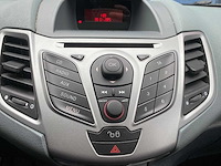Ford - 2010 - fiesta - duits - personenauto - afbeelding 5 van  23
