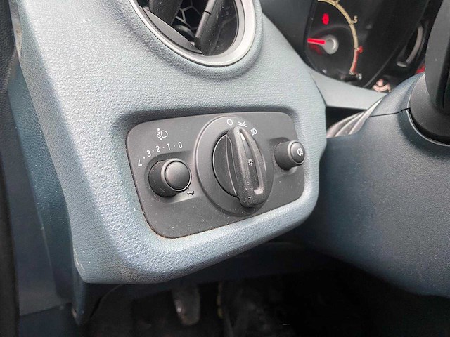 Ford - 2010 - fiesta - duits - personenauto - afbeelding 11 van  23