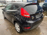 Ford - 2010 - fiesta - duits - personenauto - afbeelding 17 van  23