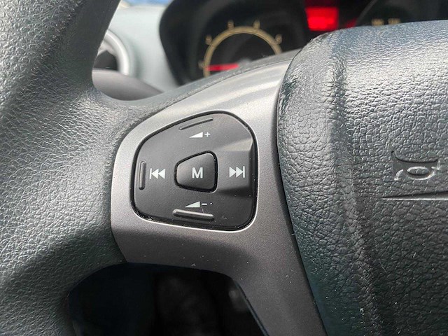 Ford - 2010 - fiesta - duits - personenauto - afbeelding 19 van  23