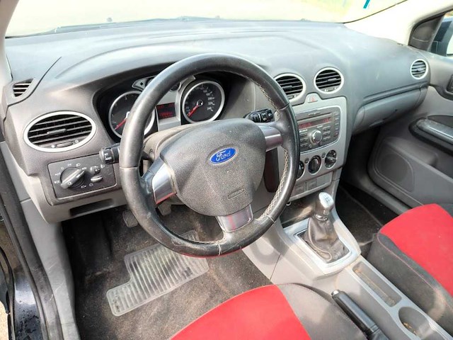 Ford - 2010 - focus - 1.6 d - belgie - afbeelding 5 van  19