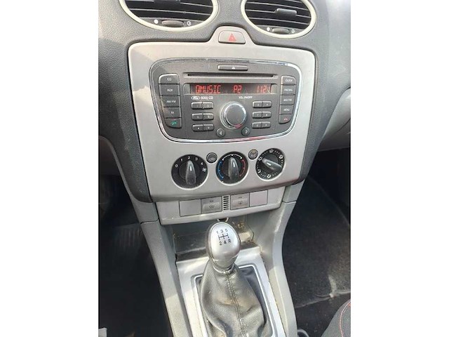 Ford - 2010 - focus - 1.6 d - belgie - afbeelding 10 van  19