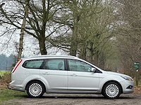 Ford - 2010 - focus wagon - 1.8 limited - personenauto - afbeelding 16 van  17
