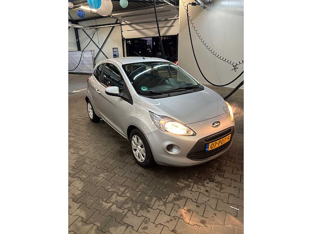 Ford - 2011 - ka - 1.2 comfort s/s - personenauto - afbeelding 2 van  10