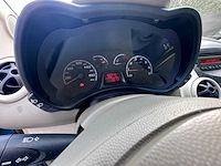 Ford - 2011 - ka - 1.2 cool&sound - personenauto - afbeelding 4 van  16