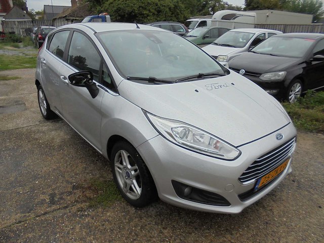 Ford - 2012 - fiesta - 1.0 ecob. titanium - 25-zkx-8 - afbeelding 4 van  11