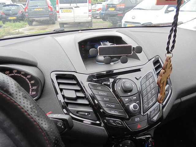 Ford - 2012 - fiesta - 1.0 ecob. titanium - 25-zkx-8 - afbeelding 11 van  11