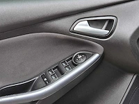 Ford - 2013 - focus wagon - 1.0 ecob. titanium - 4-kdx-94 - personenauto - afbeelding 7 van  16