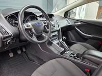 Ford - 2013 - focus wagon - 1.0 ecob. titanium - 4-kdx-94 - personenauto - afbeelding 2 van  28