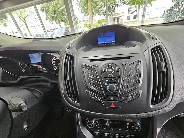 Ford - 2014 - kuga - 1.5 titanium plus - personenauto - afbeelding 8 van  33