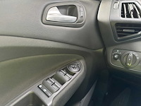 Ford - 2015 - c-max - 1.0 titanium - personenauto - afbeelding 2 van  19