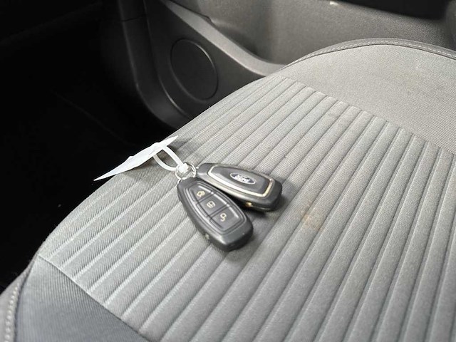 Ford - 2015 - c-max - 1.0 titanium - personenauto - afbeelding 10 van  19