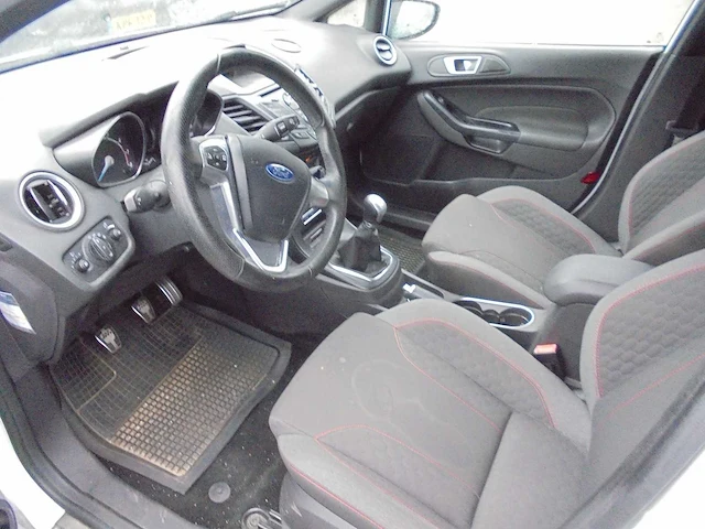 Ford - 2016 - fiesta - 1.0 ecob. titanium - t-997-db - afbeelding 6 van  6