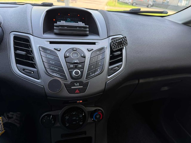 Ford - 2016 - fiesta - 1.25 - personenauto - afbeelding 3 van  14