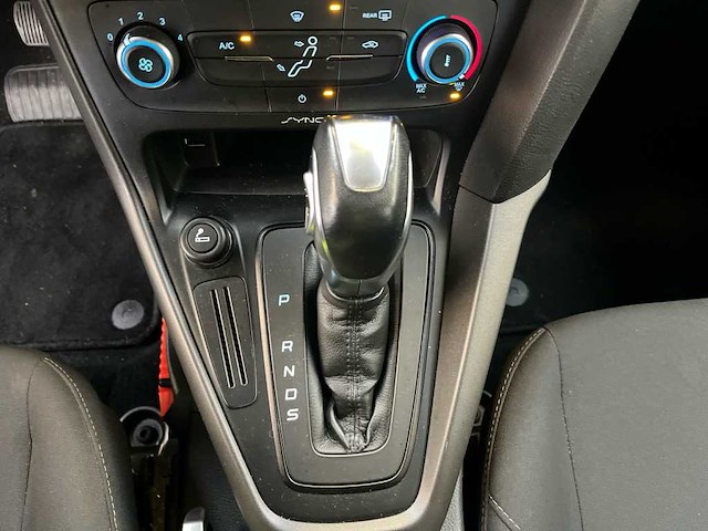 Ford - 2016 - focus - 1.5 titanium automaat - personenauto - afbeelding 3 van  15