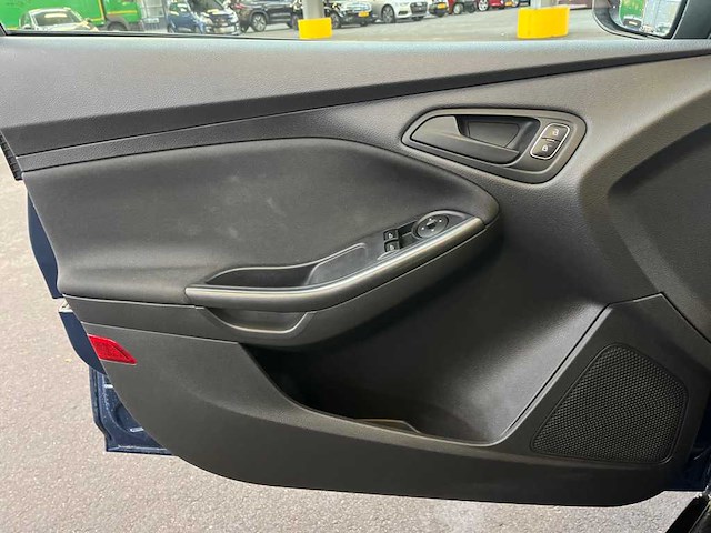 Ford - 2016 - focus - 1.5 titanium automaat - personenauto - afbeelding 5 van  15