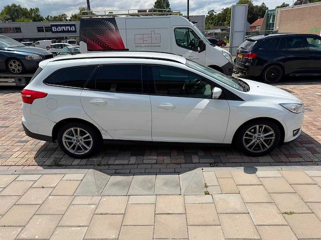 Ford - 2016 - focus wagon - 1.5 tdci trend l. ed - kk-695-j - afbeelding 4 van  9