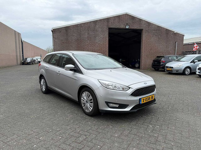 Ford - 2017 - focus wagon - 1.0 lease edition - x-038-jk - afbeelding 9 van  15